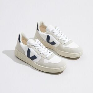 VEJA V-10 B-mesh in white/nautico BRAND NEW